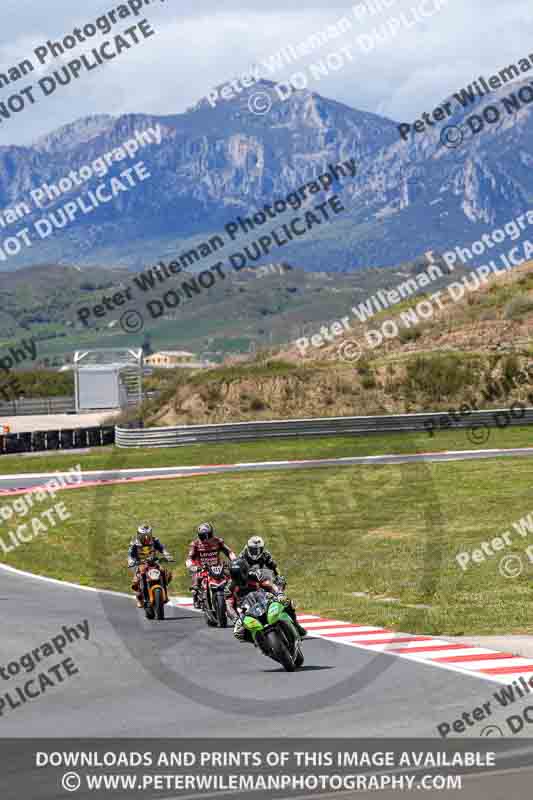 cadwell no limits trackday;cadwell park;cadwell park photographs;cadwell trackday photographs;enduro digital images;event digital images;eventdigitalimages;navarra;no limits trackdays;peter wileman photography;racing digital images;trackday digital images;trackday photos